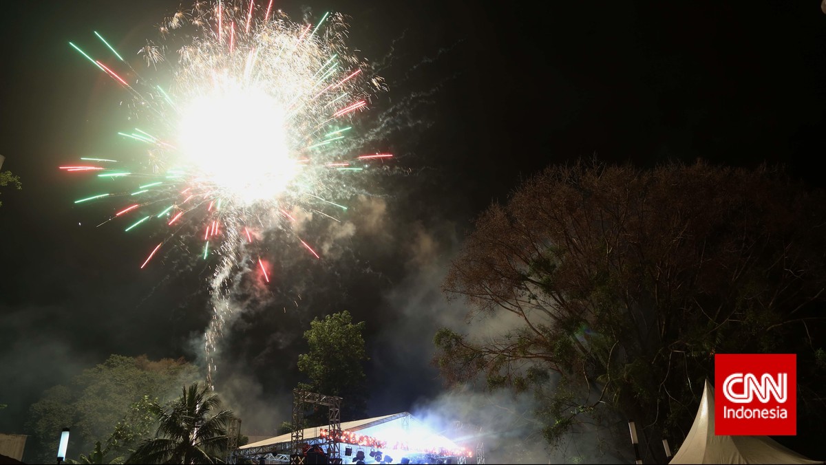 Parade Seni Tradisional dan Kontemporer Jakarta