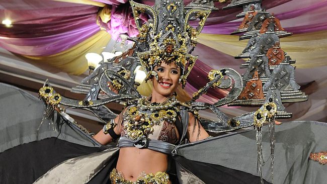 Selain memperebutkan mahkota, ajang Miss Universe 2014 juga memberikan penghargaan khusus pada para kontestannya.