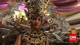 Kostum Nasional Terbaik Miss Universe Hasil Jahitan Tangan