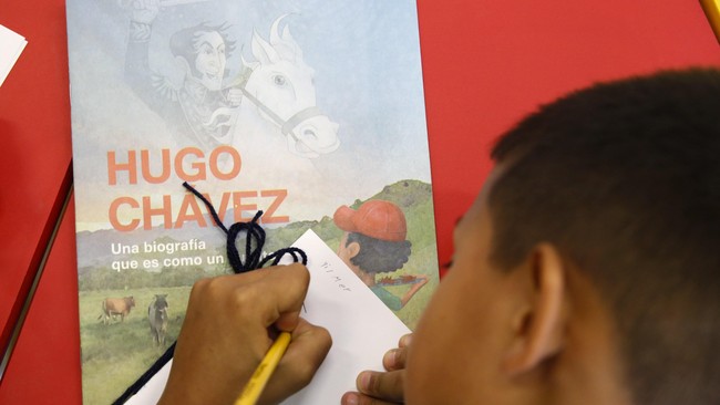 Kementerian Komunikasi Venezuela menggelar lokakarya untuk mempromosikan kenangan akan Hugo Chavez,&nbsp;pemimpin sosialis yang dicintai rakyat Venezuela.