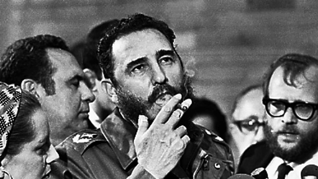 Hubungan kedua negara memburuk setelah Kuba merapat ke Uni Soviet, berujung pada embargo dan sanksi AS hingga 50 tahun berikutnya.