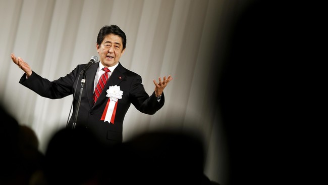 Korsel khawatir PM Shinzo Abe akan mengubah redaksi permohonan maaf bersejarah yang sebelumnya disampaikan Murayama pada 1995.