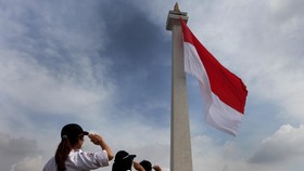 Anies Upayakan Monas Kembali Gelar Acara Keagamaan