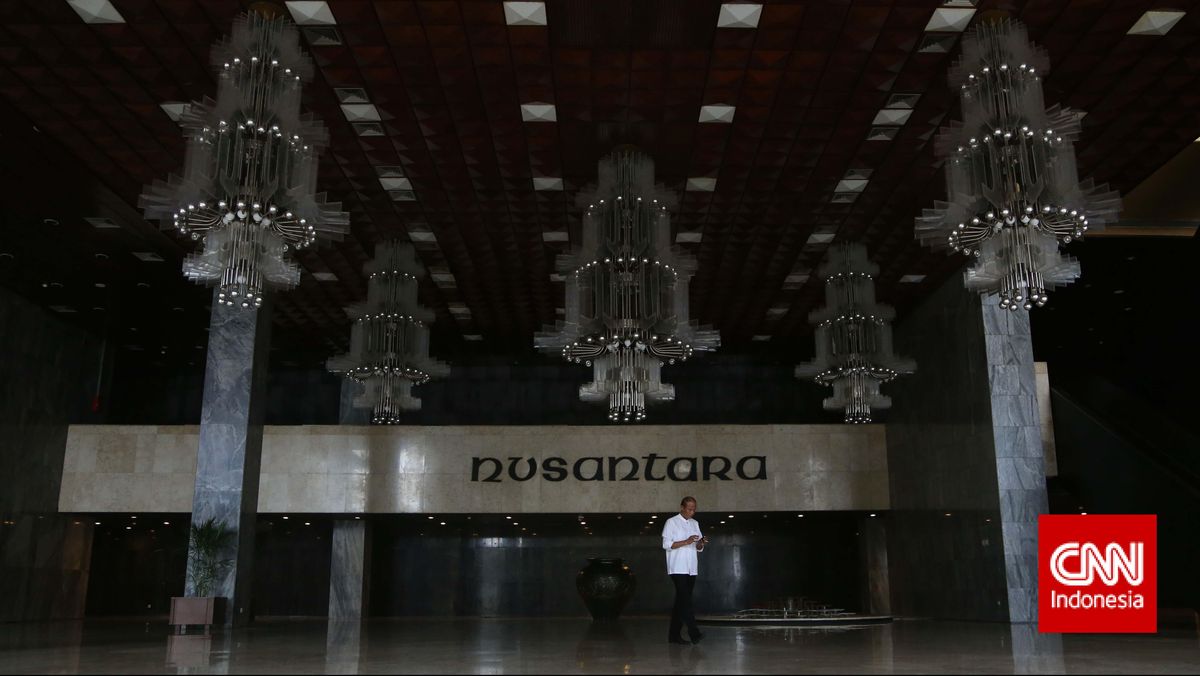 DPR Mulai Berhemat, Lampu Ruangan Dipadamkan Jam 8 Malam