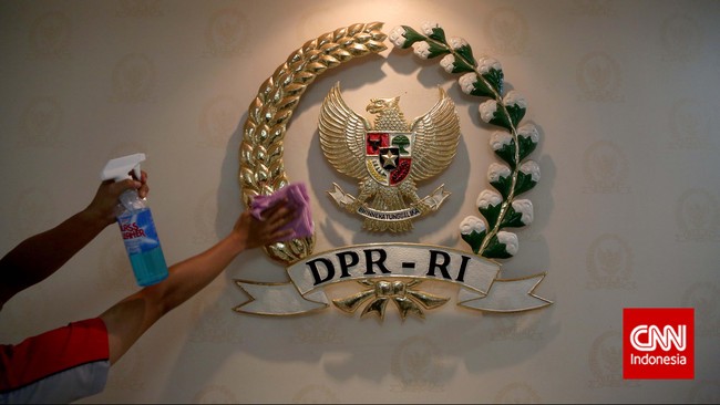 Pembahasan RUU PDP deadlock lantaran tidak ada titik temu antara sikap Kominfo dengan Komisi I DPR ihwal penempatan lembaga otoritas pengawas data pribadi.