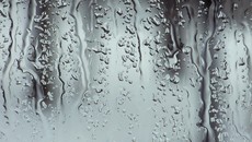 BMKG: Sejumlah Wilayah RI Akan Hujan Lebat Disertai Angin Minggu Ini