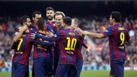 Dominasi Total, Barcelona Gasak Elche 5-0