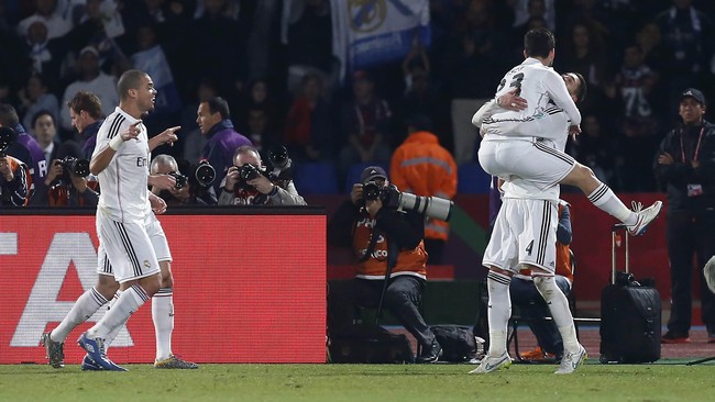 Real Madrid sukses mencatatkan kemenangannya ke-22 secara berturut-turut di semua kompetisi dengan mengalahkan San Lorenzo dalam final Piala Dunia Antarklub.