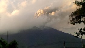 Gunung Gamalama Meletus, Warga Belum Perlu Mengungsi