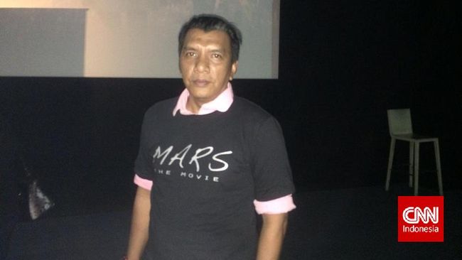 Sutradara dan penulis naskah film John De Rantau menganggap sosok ibu adalah kunci sebuah negara berjalan dengan benar.