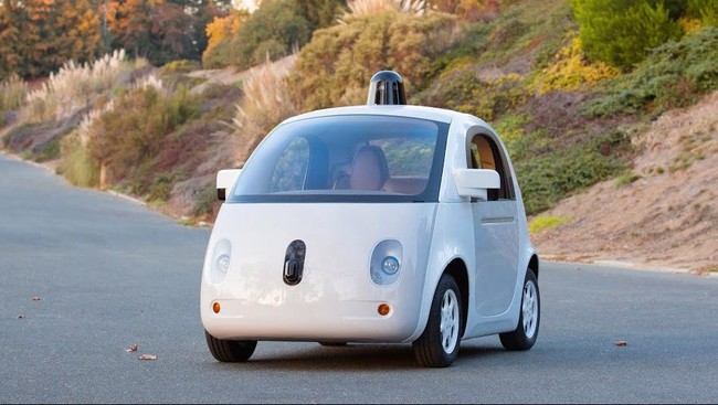 Mobil otonom milik Google mengalami kecelakaan di daerah California, Amerika Serikat. Beruntung tidak ada korban jiwa dalam kejadian tersebut.