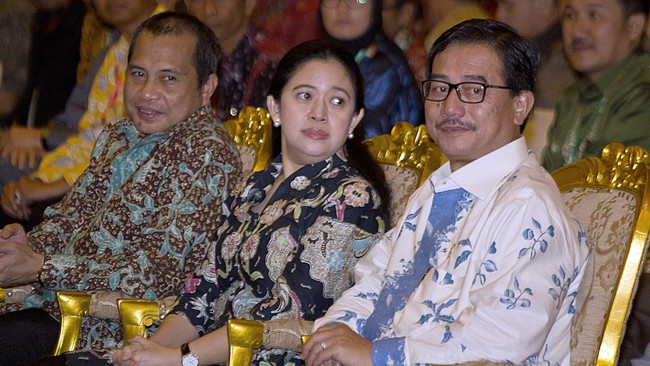 Politikus PDIP yang juga Menko Pembangunan Manusia dan Kebudayaan Puan Maharani menegaskan tidak ada perpecahan antara PDIP dengan kadernya, Joko Widodo.