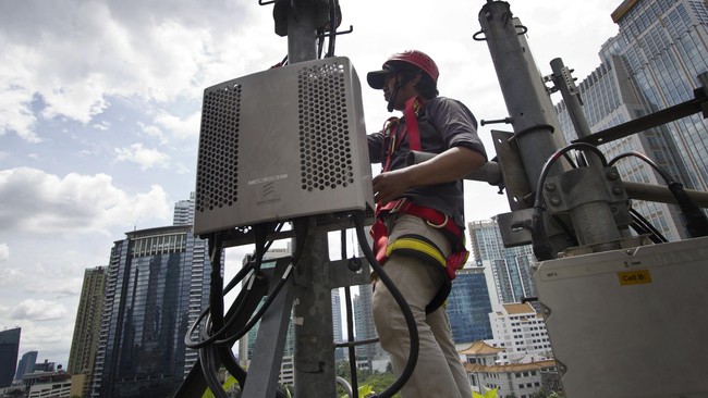 Tim CNN Indonesia melakukan pengujian di kawasan sibuk Mega Kuningan, Jakarta Selatan. Berikut hasil uji coba 4G LTE di kawasan tersebut.