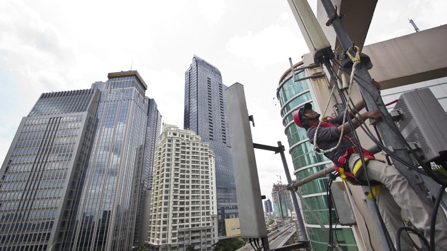 Sebelum kedatangan ponsel 5G, operator seluler di Indonesia diminta agar bisa mendukung implementasi jaringan tersebut.