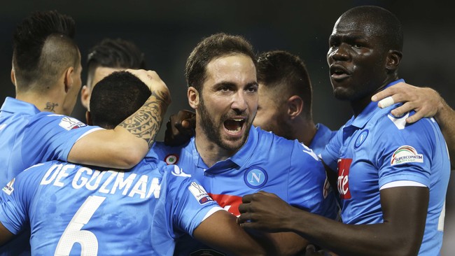 Napoli kecewa dengan kepemimpinan wasit Giampaolo Calvarese pada laga lawan Atalanta dan menumpahkan kekecewaan mereka di akun twitter resmi milik mereka.