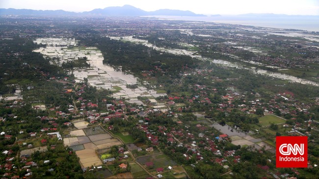 Nasir Djamil minta pemerintah bertanggung jawab terhadap para korban tsunami yang belum mendapat tempat tinggal layak hingga saat ini, satu dekade usai tsunami.