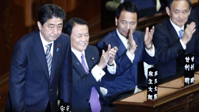 Shinzo Abe kembali terpilih sebagai Perdana Menteri Jepang dan berupaya perkuat keamanan Jepang dengan mengganti menteri pertahanan untuk gusarkan Tiongkok.