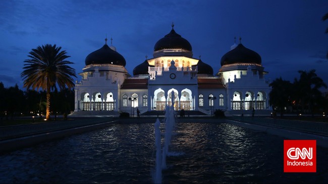 Jadwal imsak dan Subuh hari ini Jumat 22 April 2022 di sejumlah wilayah di Indonesia.