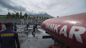 Plafon Bandara Sultan Babullah Ternate Ambruk Imbas Hujan Deras