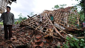 31 Rumah di Sukabumi Rusak Diterjang Angin Puting Beliung
