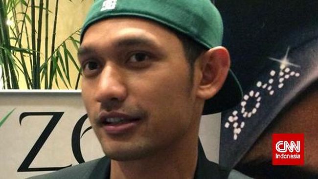 Sebelum memulai syuting di Beijing, Tiongkok, bukannya berlatih, Ibnu Jamil malah nekat mengikuti sebuah kompetisi maraton!