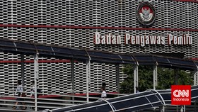 Bawaslu Setop Usut Dugaan Aparat Desa Terlibat Kampanye Bobby