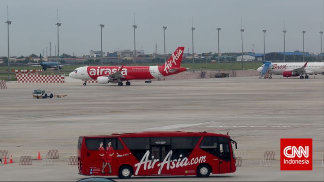 Bangkrut Tertekan Covid, AirAsia Jepang Ajukan Pailit AirAsia Jepang mengajukan pailit ke Pengadilan Distrik Tokyo karena mengalami tekanan keuangan akibat pandemi covid-19.