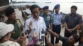 Jokowi Jelaskan Alasan Roller Coaster Harga BBM Bersubsidi