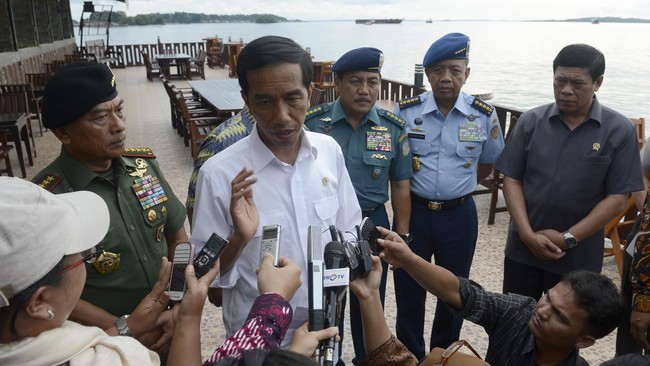 Pengembangan pelabuhan Kualatanjung di Sumatera Utara menjadi proyek infrastruktur perdana yang dibangun pemerintahan Joko Widodo.