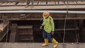 Jokowi Garap Jalur Kereta Rantau Prapat-Sawahlunto Rp 30 T