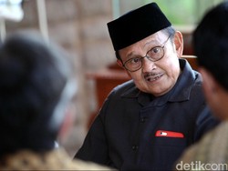 Mengenang Hari Lahir BJ Habibie 25 Juni hingga Quote Menginspirasi