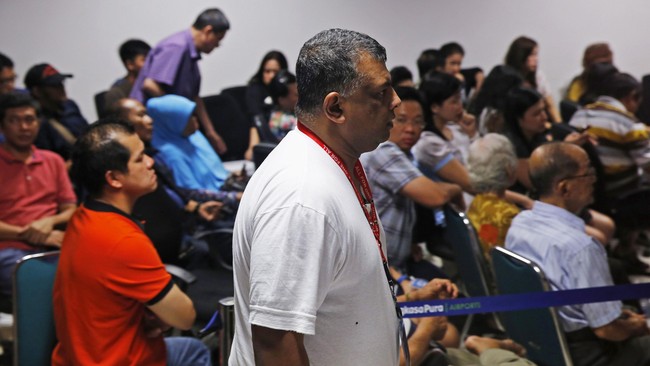 Presiden Direktur PT Indonesia AirAsia, Sunu Widyatmoko mengatakan pihak maskapai bakal membayarkan ganti rugi, bahkan siap gelontorkan dana pendidikan.
