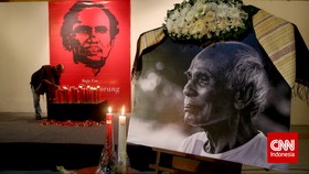 Sitor Situmorang Bagai Dua Sisi Mata Uang
