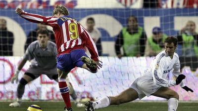 img-title Torres Pasti Dimainkan di Derby Madrid