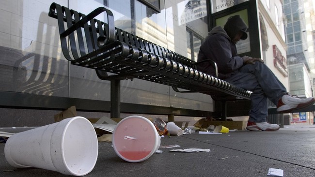 New York akan melarang penggunaan dan penjualan styrofoam dalam industri makanan karena styrofoam tidak bisa didaur ulang.