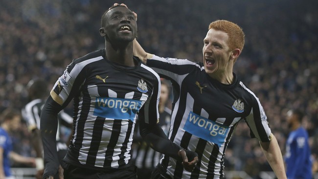 Jika mendapat hukuman tiga pertandingan, Cisse akan absen melawan Burnley di Liga Primer, Leicester di ajang Piala FA, dan kemudian melawan Chelsea.