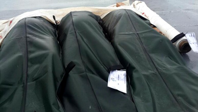 Dua jenazah telah diterbangkan ke Surabaya, 2 di RSUD Imanuddin Pangkalan Bun, 1 dalam perjalanan dari kapal ke posko Pangkalan Bun, 3 masih di kapal TNI AL.