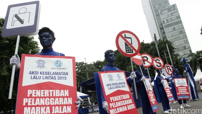 Indonesia termasuk salah satu dari tiga negara yang gagal menerapkan praktik keselamatan jalan terbaik, menurut WHO.