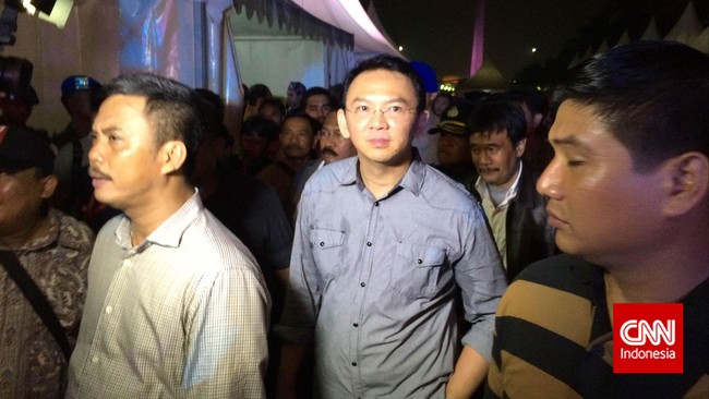 Wagub DKI Jakarta Djarot S Hidayat mengatakan tidak ada yang salah dengan cara berkomunikasi Ahok, sehingga tidak ada yang perlu diubah.