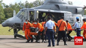Helikopter Sea Hawk AS Bawa Empat Kantong Jenazah