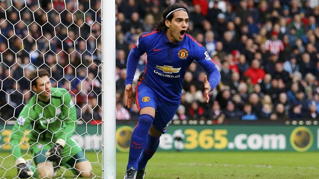 Van Gaal secara mengejutkan tidak memasukkan nama Falcao ke skuat Manchester United saat dikalahkan Southampton 0-1 di Old Trafford, akhir pekan lalu.