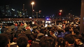 Jenazah Korban Tragedi Shanghai Belum Diserahkan