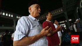 Bacaan Niat, Doa, dan Tata Cara Sholat Ghaib
