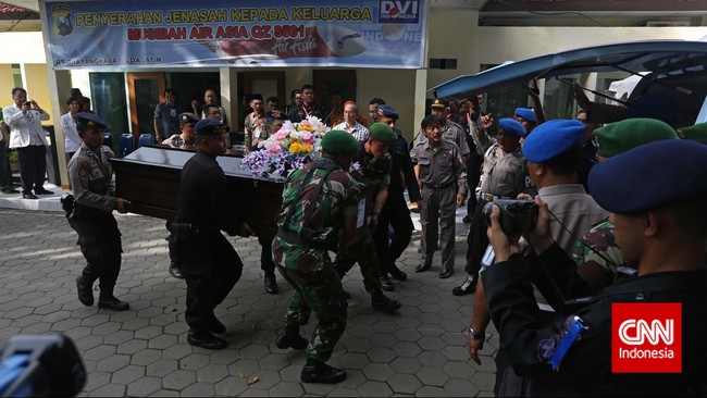 Hampir dua pekan hingga siang ini sebanyak 48 jenazah telah dievakuasi. 