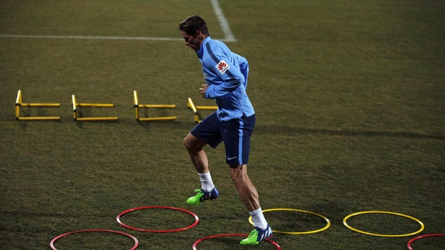 Fernando Torres berpeluang memulai debut kembalinya bersama Atletico Madrid dalam Derby Madrid yang berlangsung 8 Januari 2015.