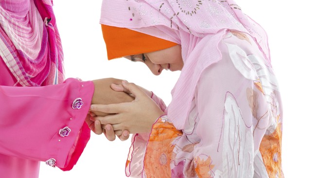Kalau belum punya ide berkata apa untuk mengucapkan selamat Idul Fitri, ide-ide berikut ini barangkali bisa membantu.