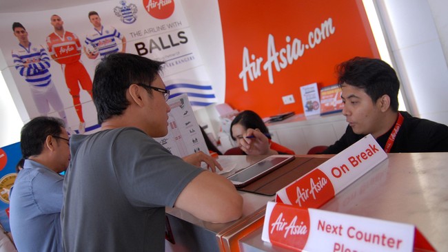 KPPU memanggil manajemen maskapai AirAsia hari ini, terkait persoalan tiket AirAsia yang hilang dari sejumlah agen perjalanan daring sejak Februari 2019 lalu.