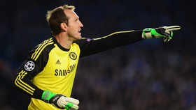 Chelsea Lepas Kiper 42 Tahun ke Leicester