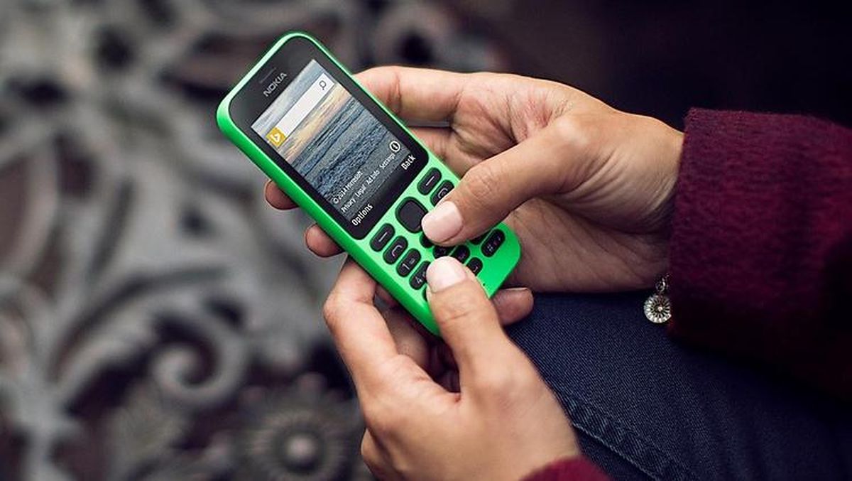 Gen Z Tinggalkan Smartphone, Ramai-ramai Hijrah ke Hp Ini