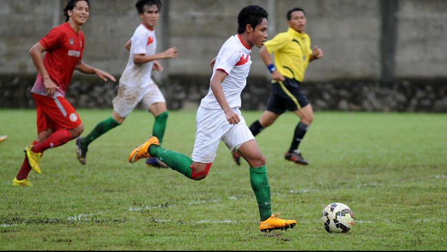 Timnas Indonesia U-23 akan menghadapi Malaysia dan Suriah pada laga persahabatan yang akan berlangsung di Sidoarjo, Jawa Timur, Februari 2015.